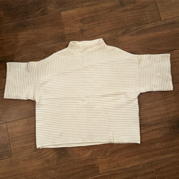 Chico's Sweaters - Chico's Cozy Ivory Knit Sweater Size 3 (XL)